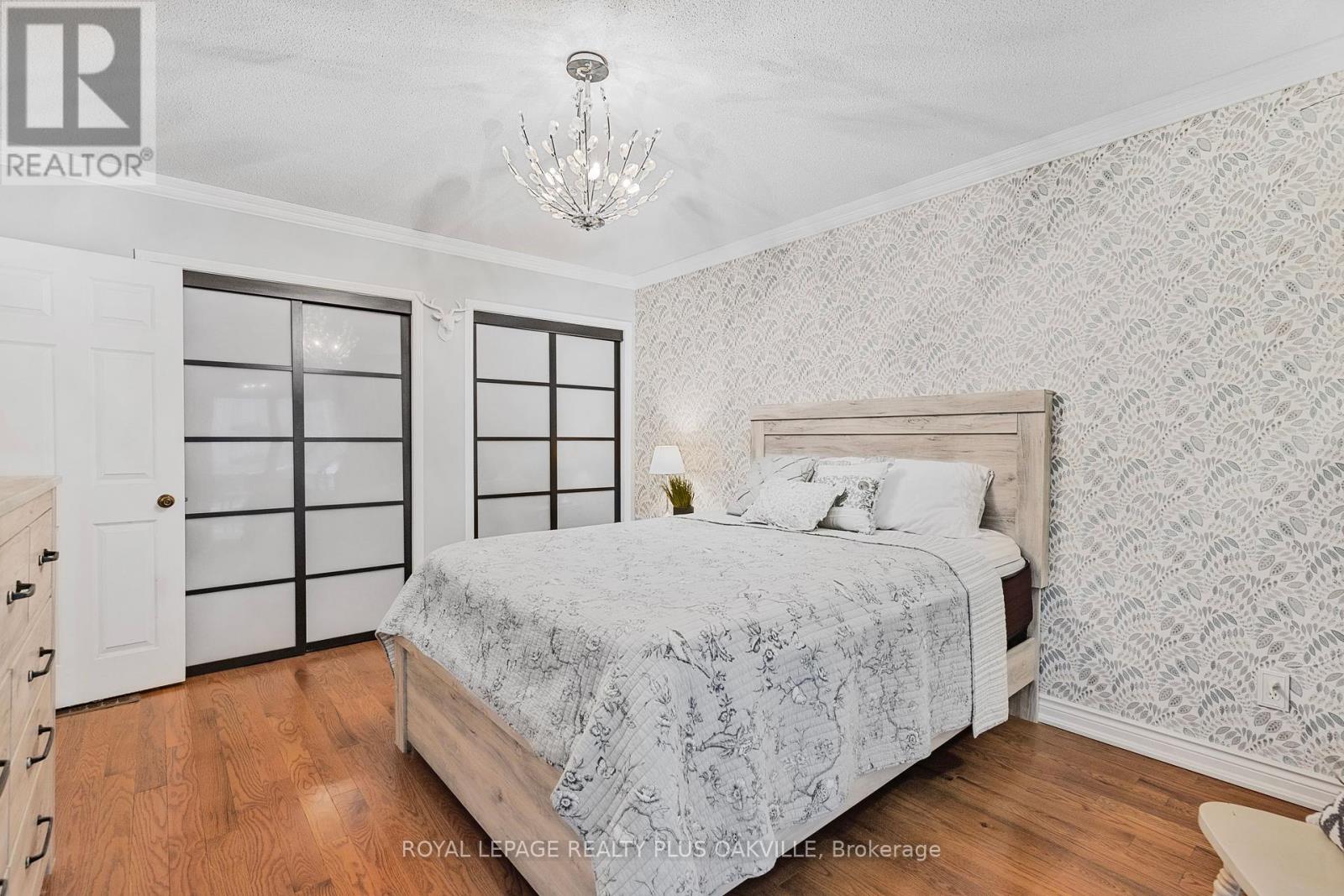 4 Ronald Road, Cambridge, Ontario  N1S 4N1 - Photo 15 - X12046178