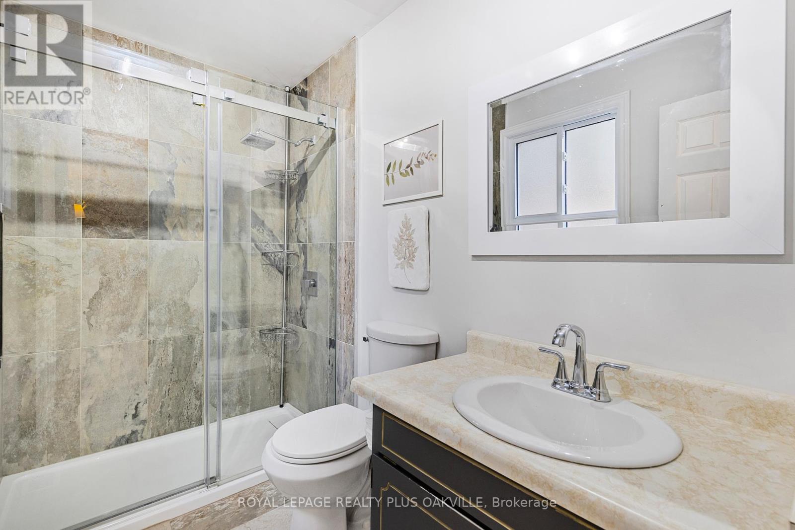4 Ronald Road, Cambridge, Ontario  N1S 4N1 - Photo 14 - X12046178