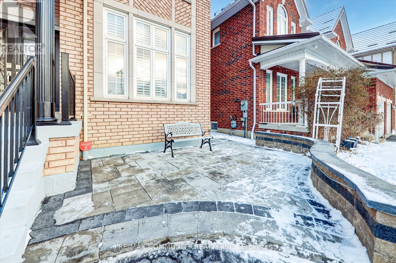 Property at 51 WINTERTON WAY image 4