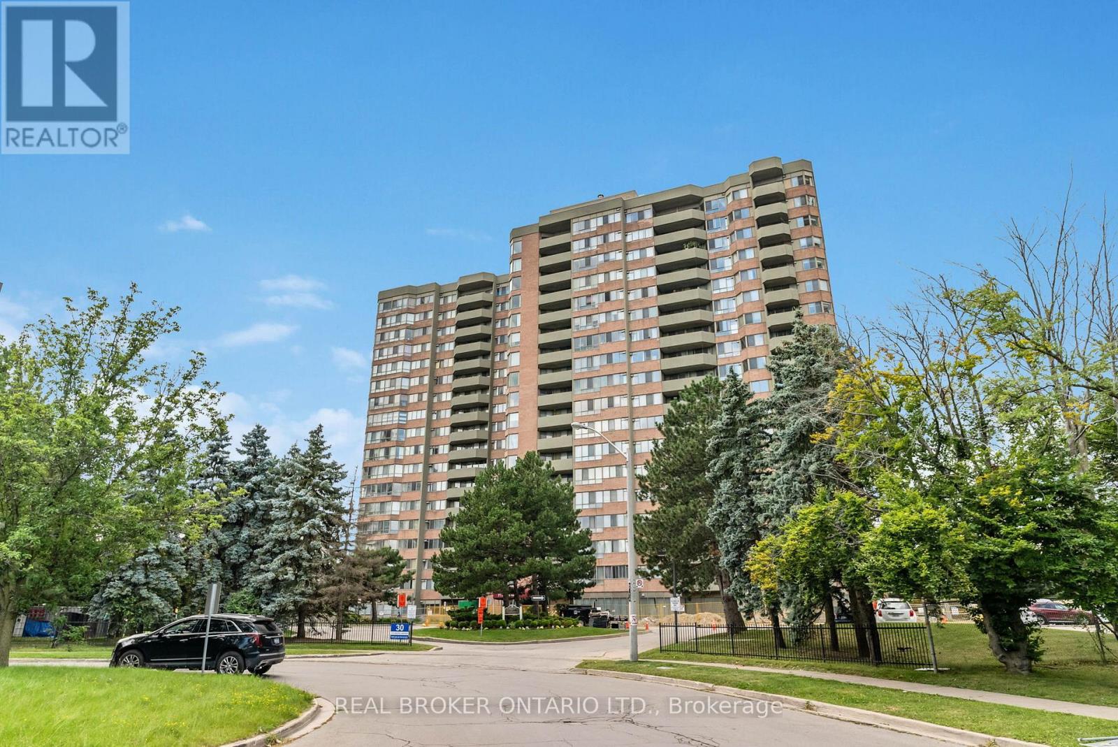 1102 - 30 Thunder Grove, Toronto, Ontario  M1V 4A3 - Photo 2 - E12129577