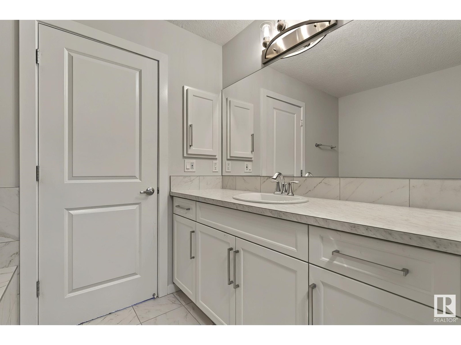 3033 Chokecherry Cm Sw, Edmonton, Alberta  T6X 2M4 - Photo 31 - E4436497