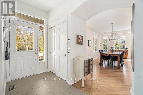 724 Tramontana Place, Ottawa, Ontario  K2S 0E7 - Photo 5 - X12149538