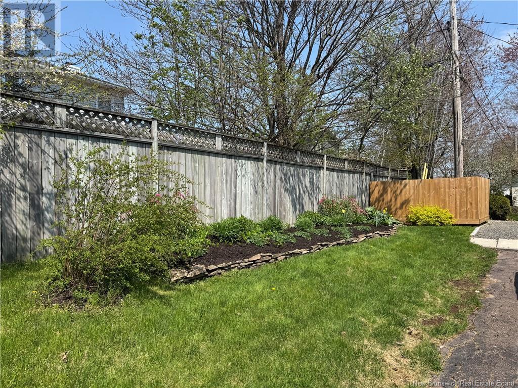 233 Hennessey Road, Moncton, New Brunswick  E1A 5P2 - Photo 32 - NB118406