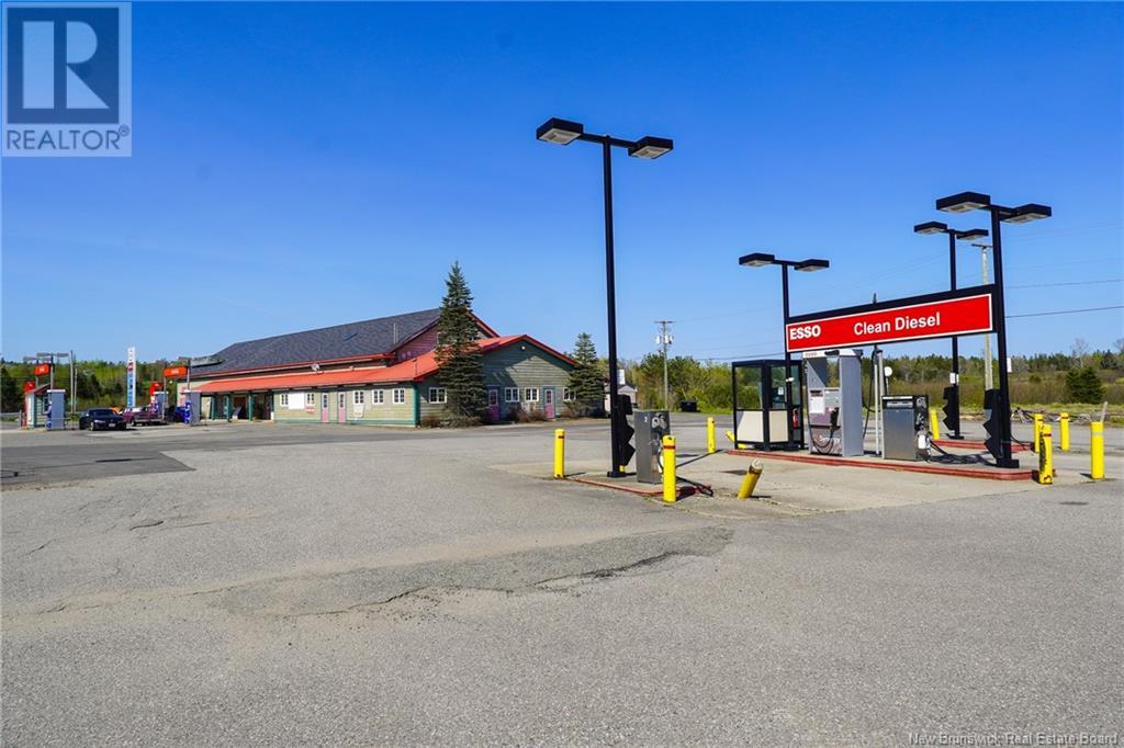5 Old Bay Road, Oak Bay, New Brunswick  E3L 3W7 - Photo 2 - NB118288