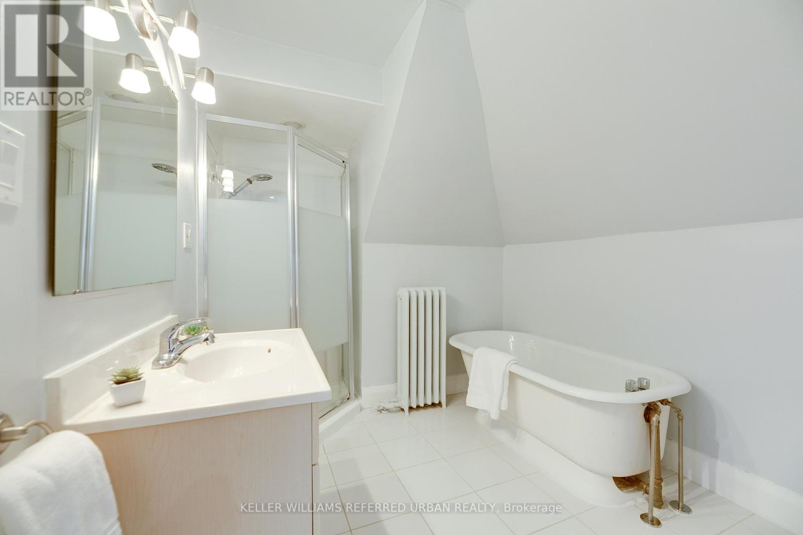 244 Winona Drive, Toronto, Ontario  M6C 3S2 - Photo 24 - C12149556