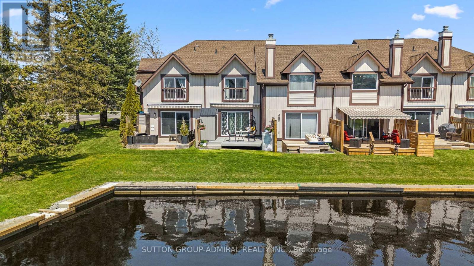 Property at 35 - 21 LAGUNA PARKWAY image 1