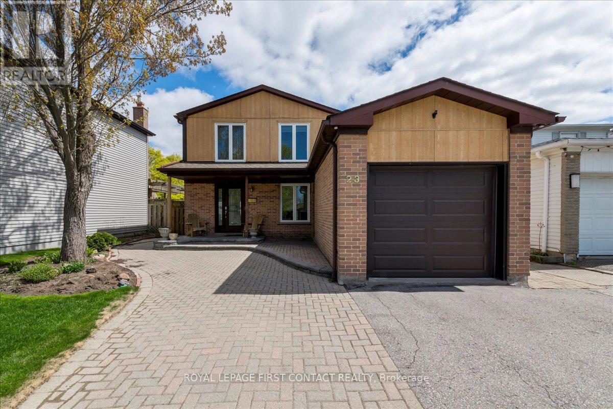 23 Merrylynn Drive, Richmond Hill, Ontario  L4C 5B1 - Photo 42 - N12149539