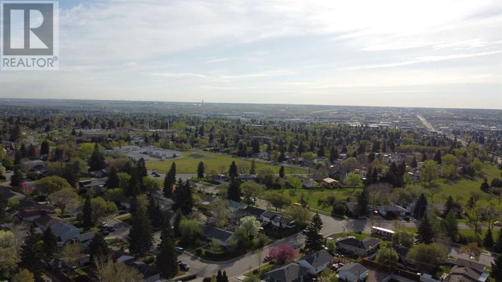 1132 Trafford Drive Nw, Calgary, Alberta  T2K 2T8 - Photo 35 - A2221132