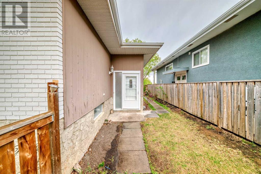 1019 Canfield Crescent Sw, Calgary, Alberta  T2W 1K5 - Photo 47 - A2220994