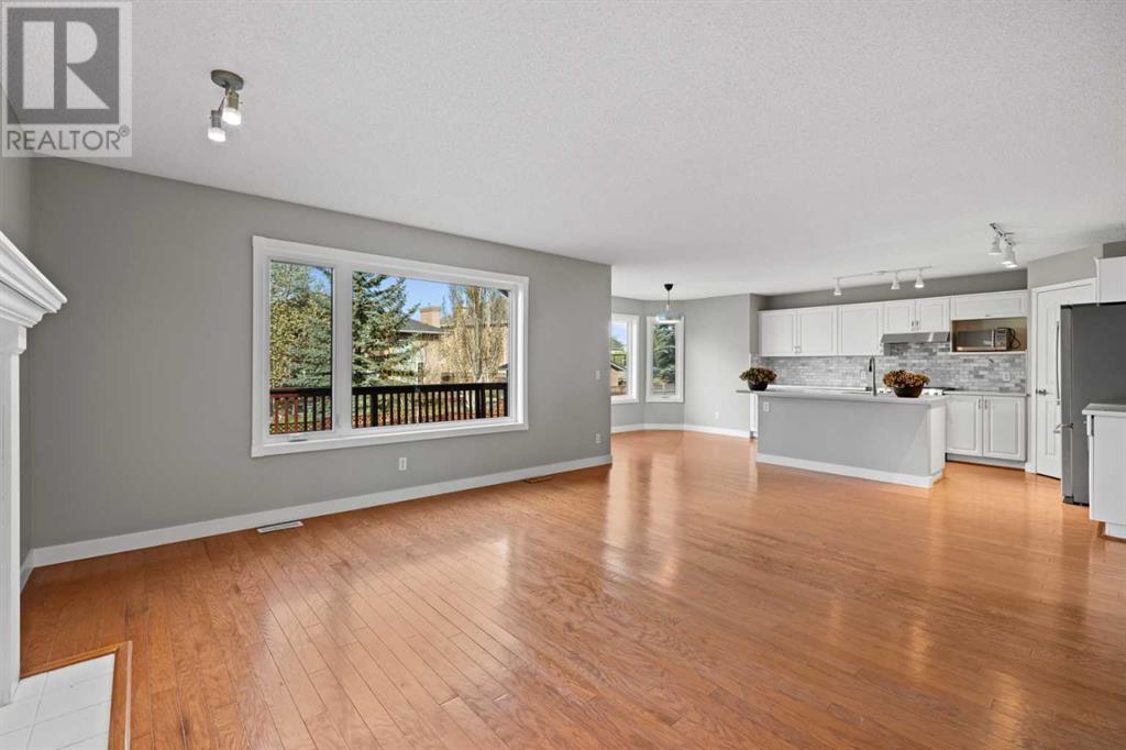 28 Mt Assiniboine Circle Se, Calgary, Alberta  T2Z 2N4 - Photo 11 - A2219940