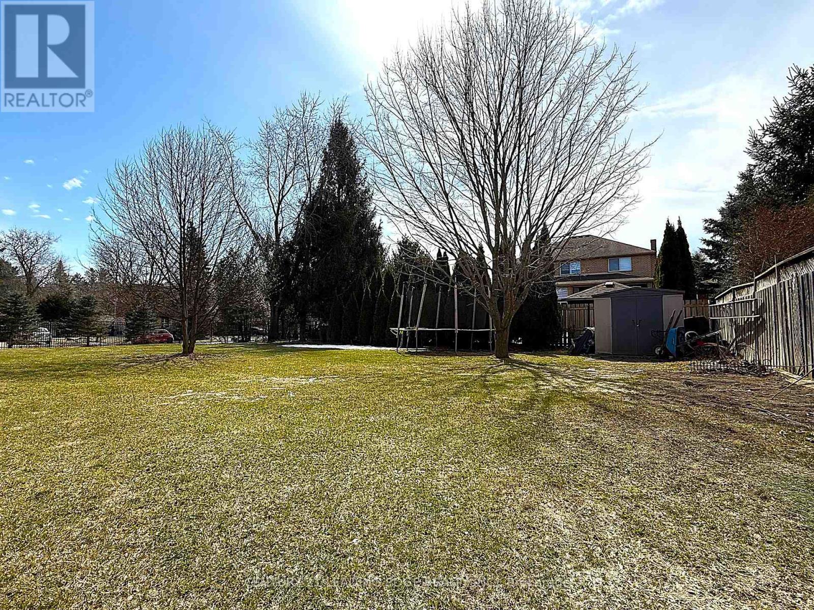 Property at 2 COLLEEN CRESCENT image 5