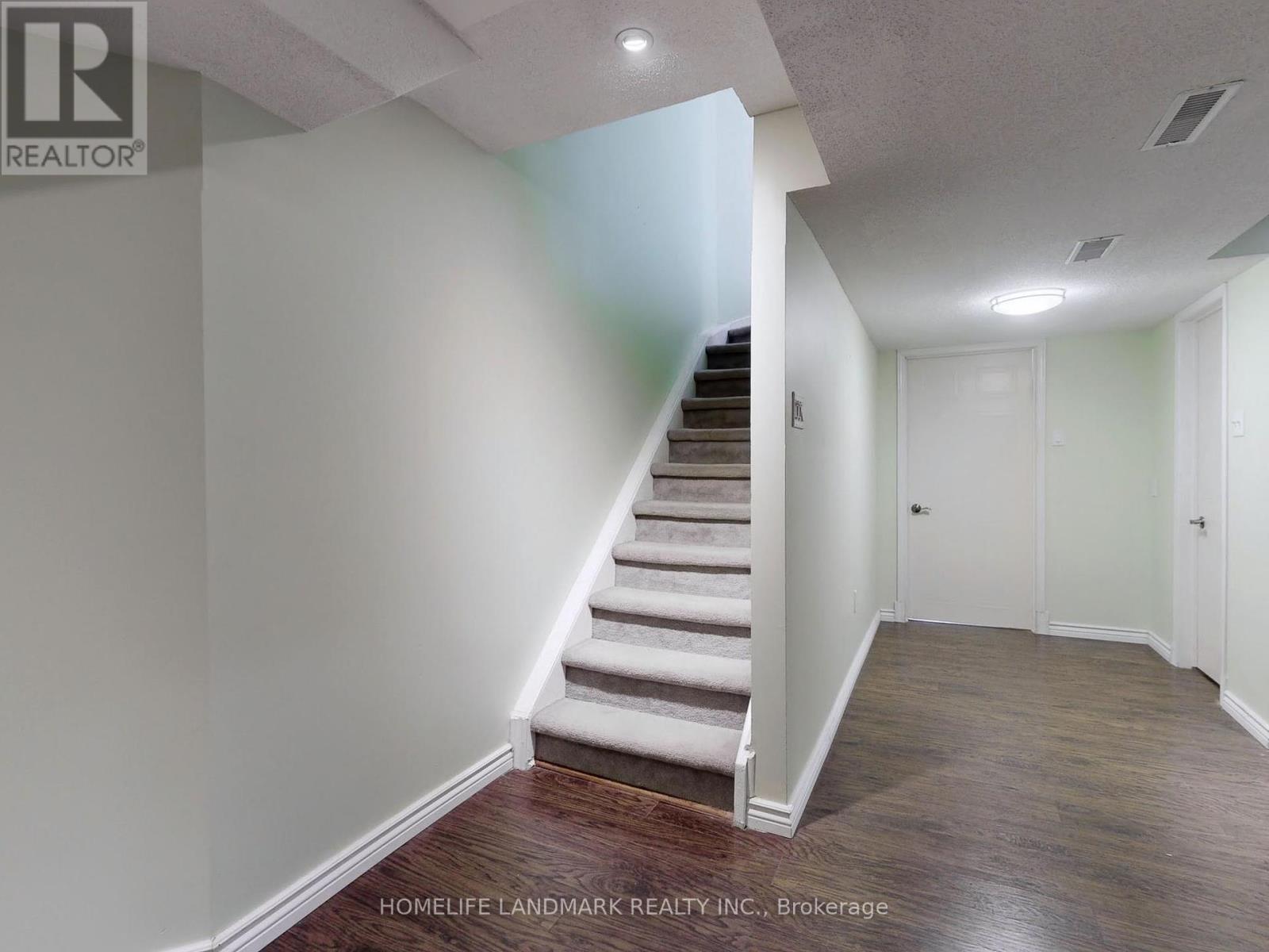 6 - 1240 Westview Terrace, Oakville, Ontario  L6M 3M4 - Photo 37 - W12149496