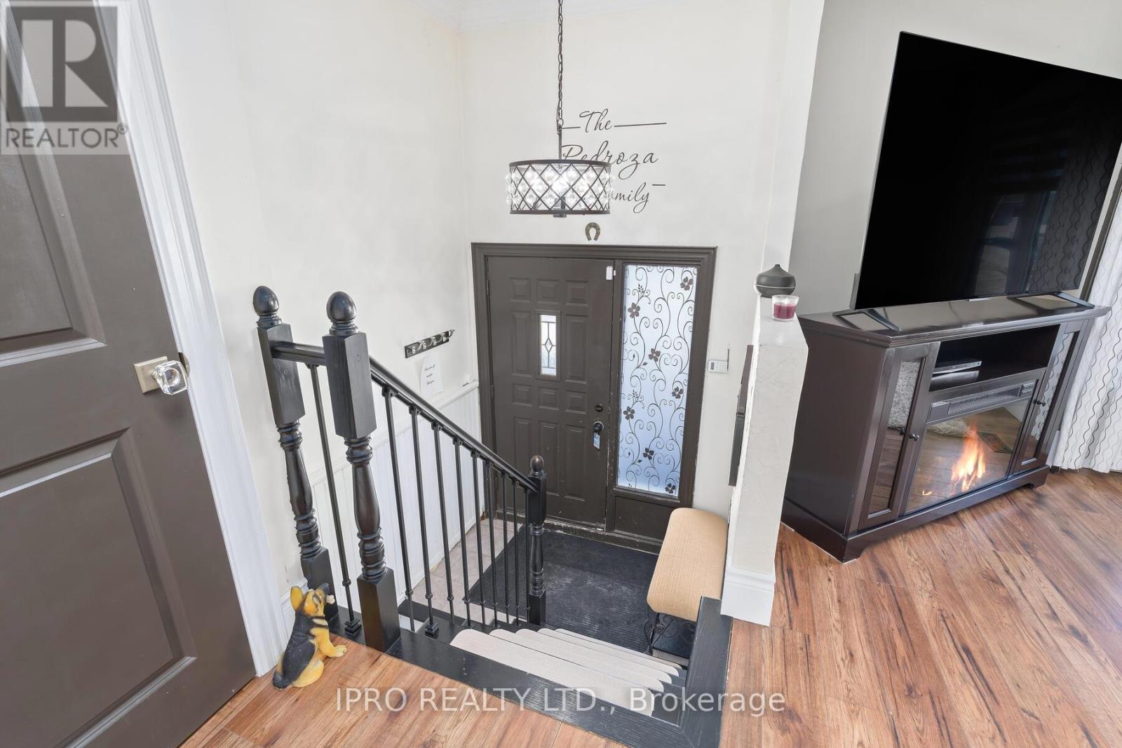77 BURBANK CRESCENT, Orangeville, Ontario