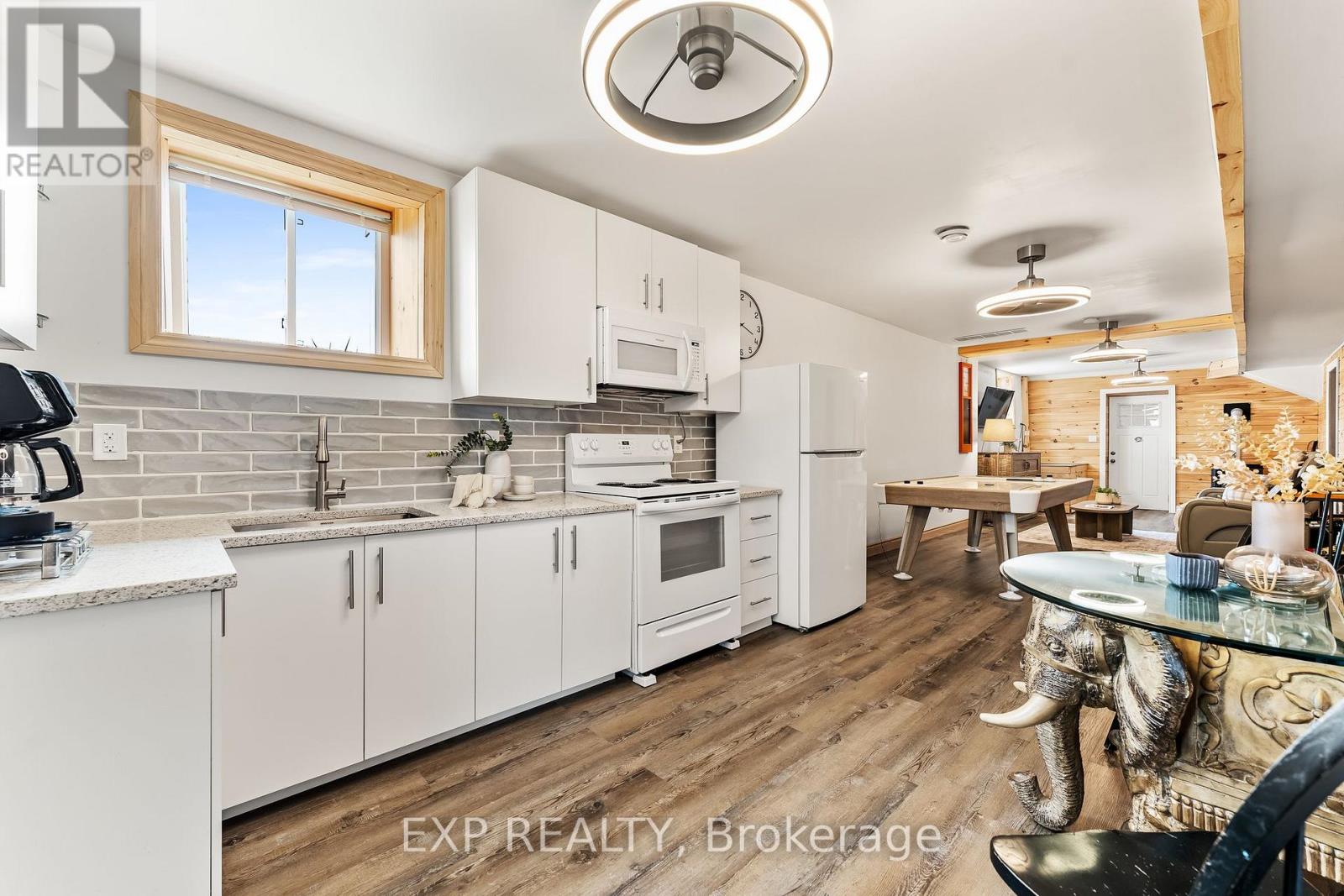 96 Huyck's Bay Road, Prince Edward County, Ontario  K0K 3L0 - Photo 31 - X12149558
