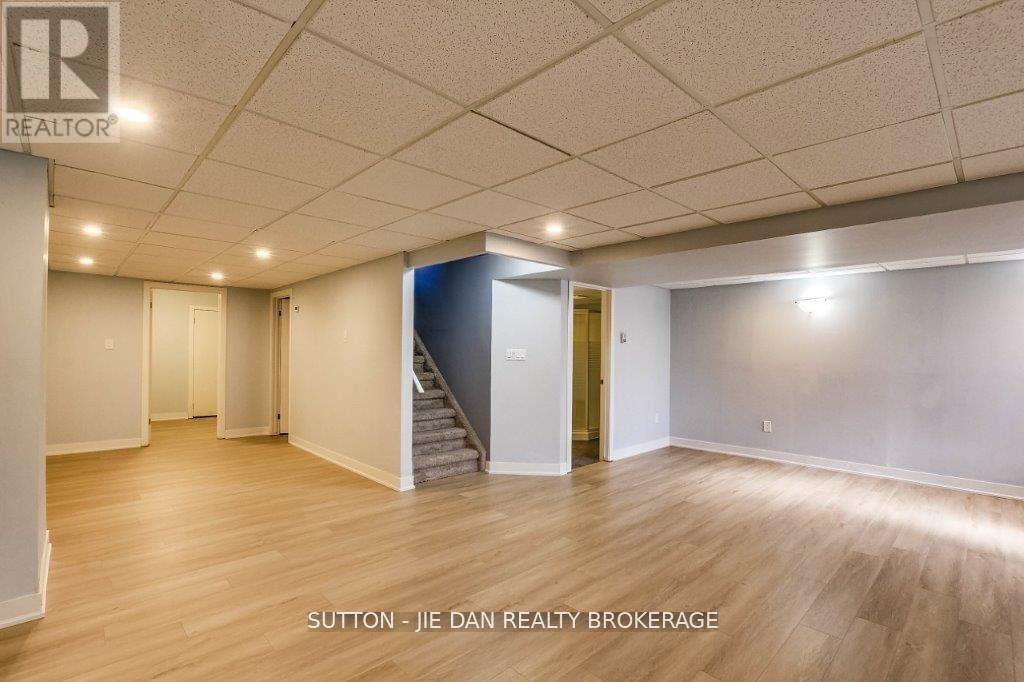 811 South Wenige Drive, London North, Ontario  N5X 4G9 - Photo 19 - X12149591