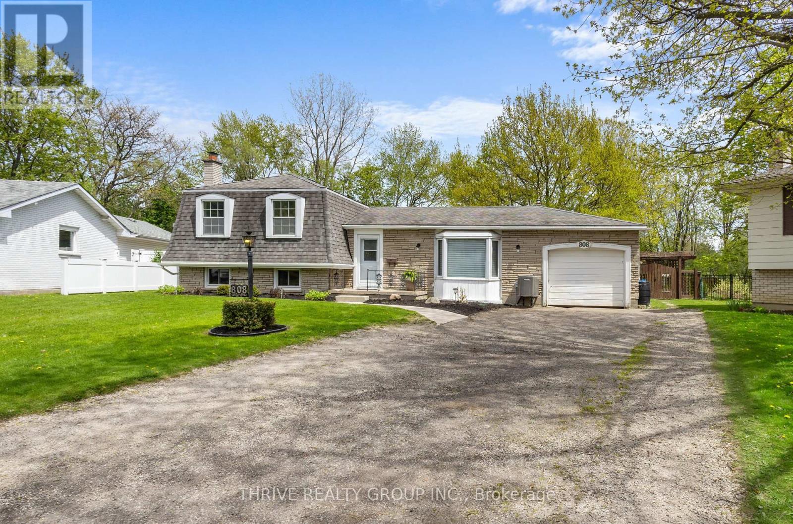 808 Westbury Crescent, London South (South O), Ontario  N6J 3C7 - Photo 33 - X12149618