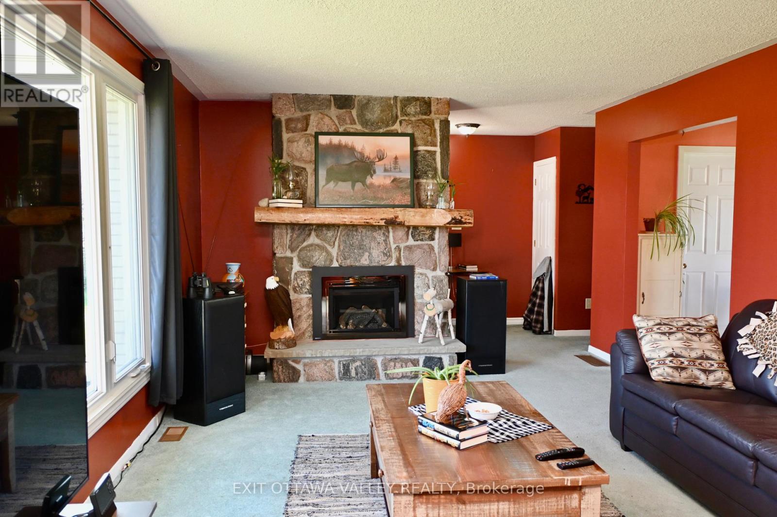 2297 Beachburg Road, Whitewater Region, Ontario  K0J 1C0 - Photo 10 - X12149571