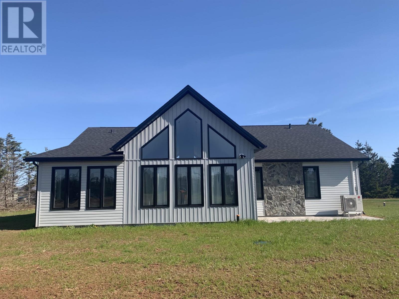 17 Wildberries Lane, St. Peter's Harbour, Prince Edward Island  C0A 1S0 - Photo 5 - 202503148