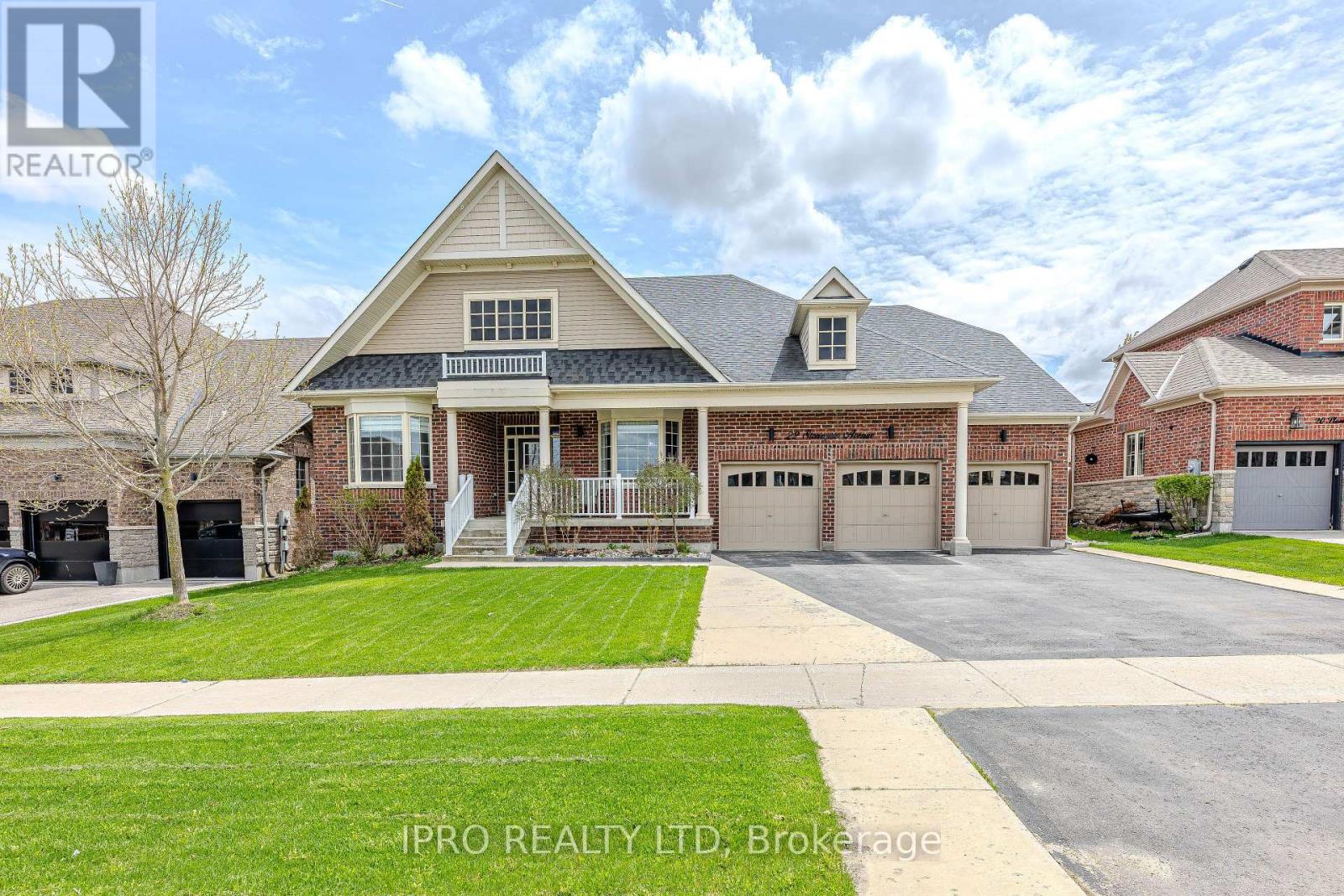Property at 22 STONEGATE AVENUE image 1