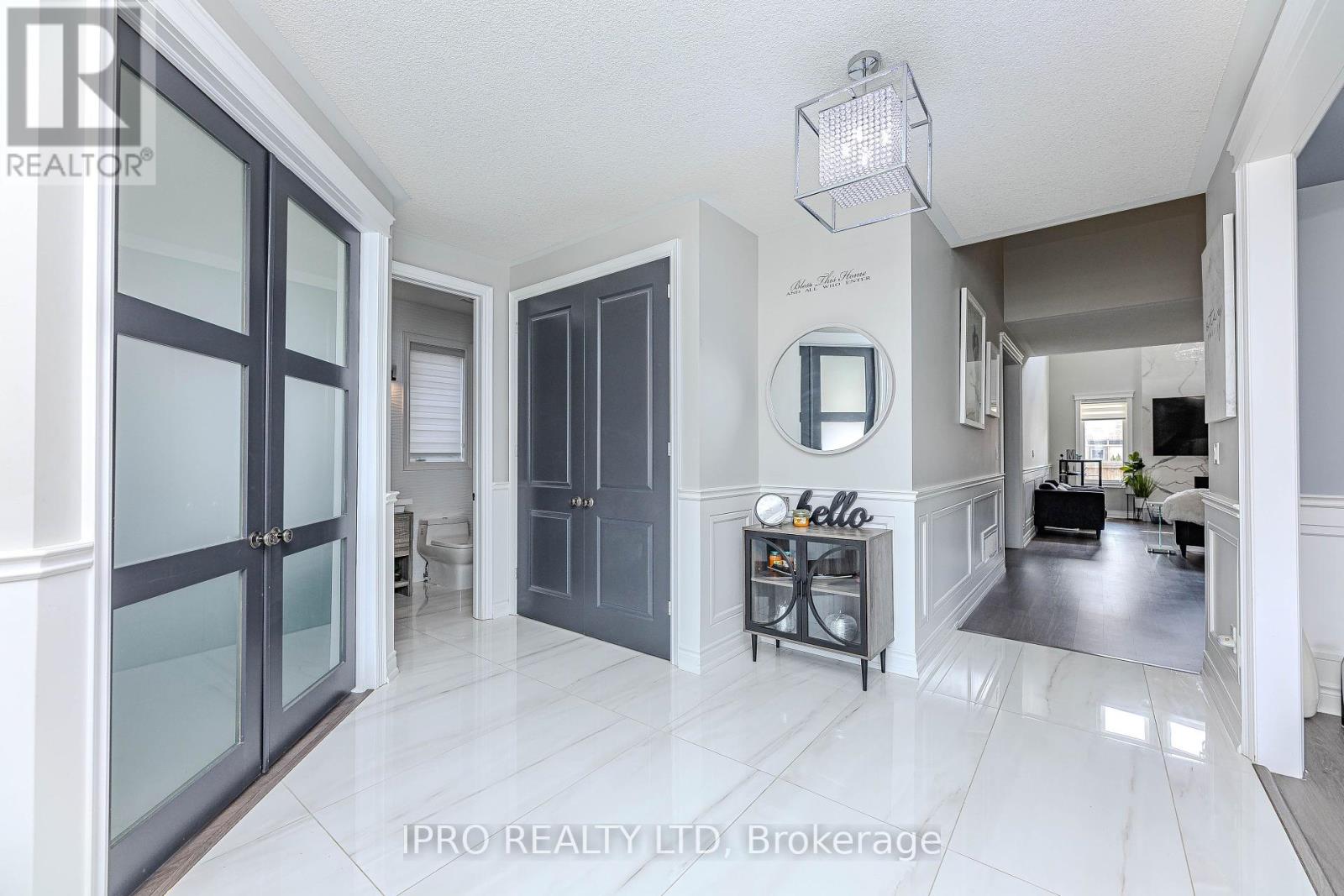 Property at 22 STONEGATE AVENUE image 2