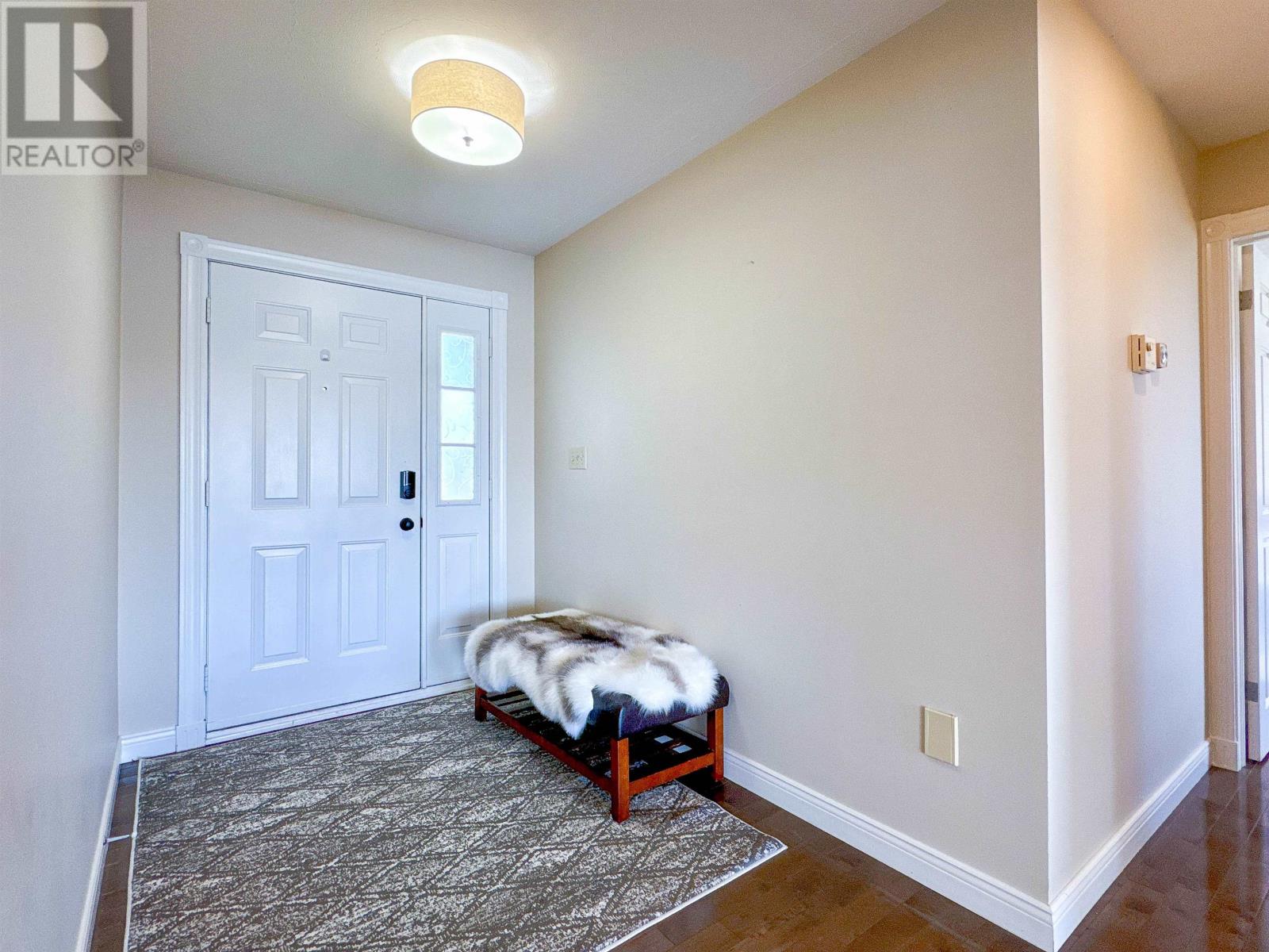 Property at 86 Parkside Drive image 2