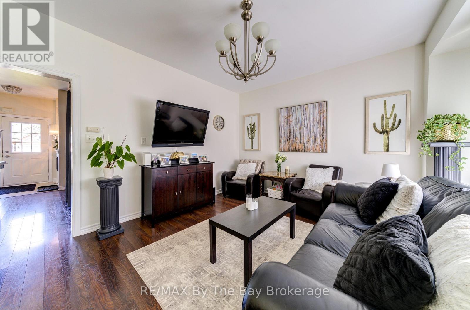 10 Mair Mills Drive, Collingwood, Ontario  L9Y 0A8 - Photo 8 - S12149588