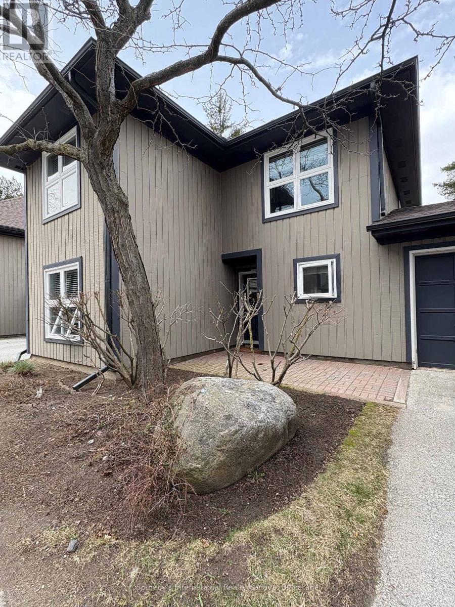 408 Mariners Way, Collingwood, Ontario  L9Y 5C7 - Photo 3 - S12149610