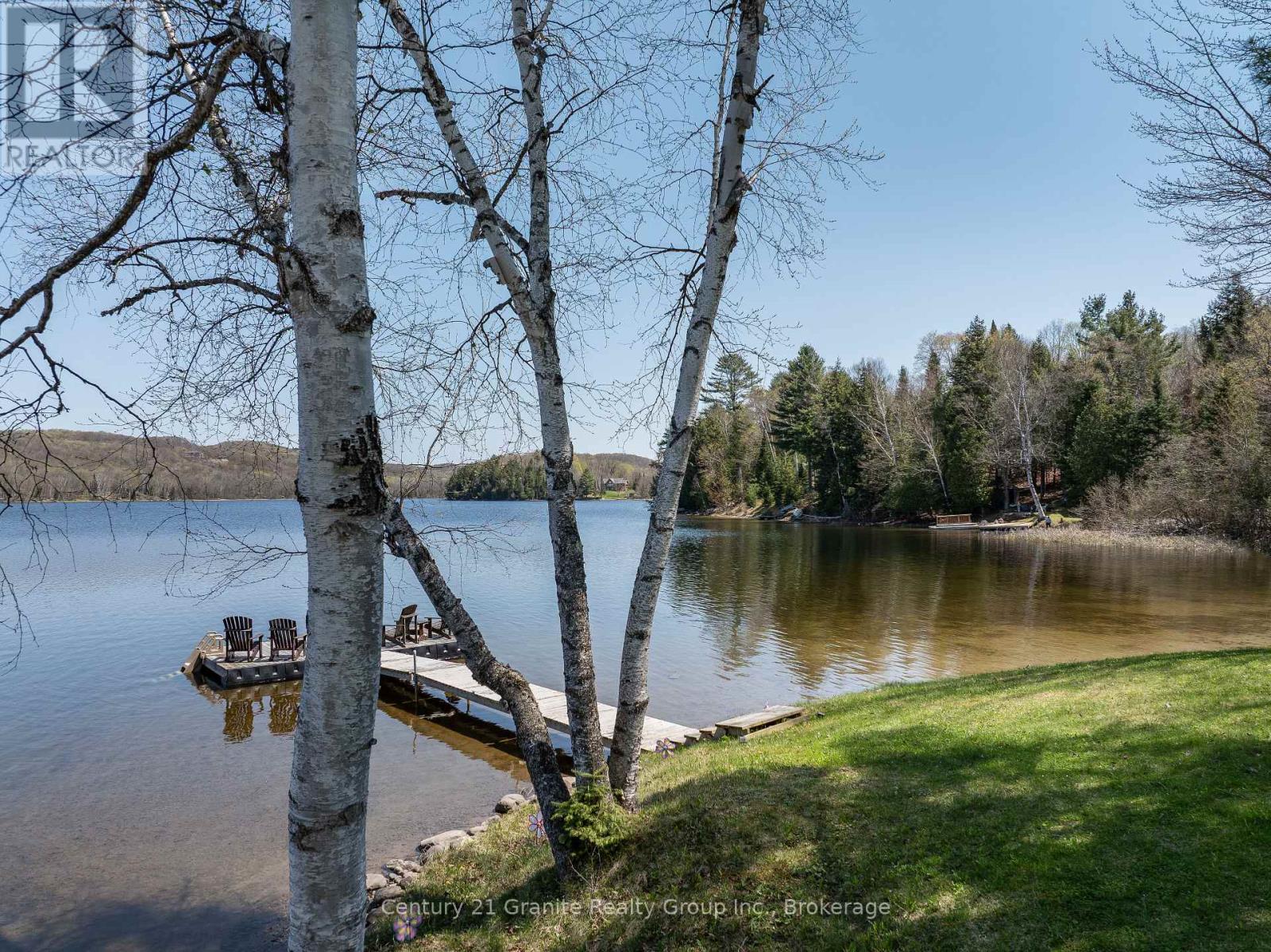 1018 Shamrock Lane, Dysart Et Al, Ontario K0M 1S0 - Photo 22 - X12149601