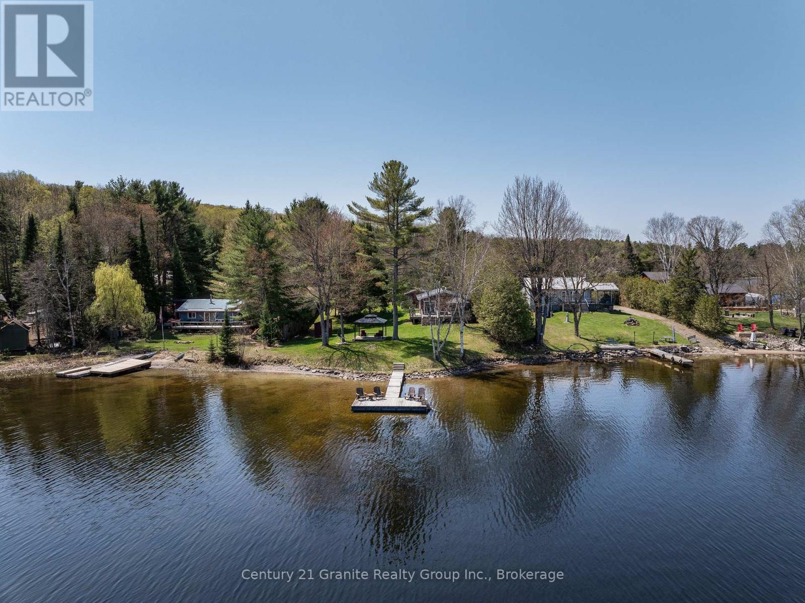 1018 Shamrock Lane, Dysart Et Al, Ontario K0M 1S0 - Photo 34 - X12149601