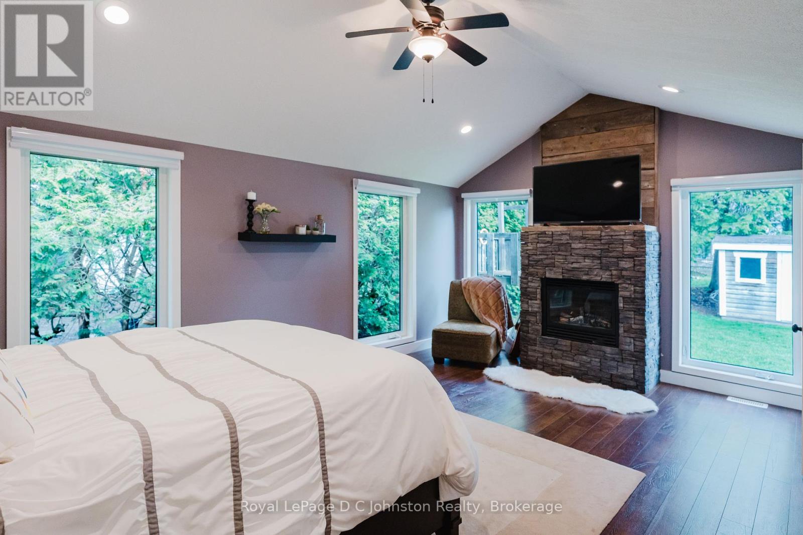 38 Oak Street, Saugeen Shores, Ontario  N0H 2L0 - Photo 31 - X12149611