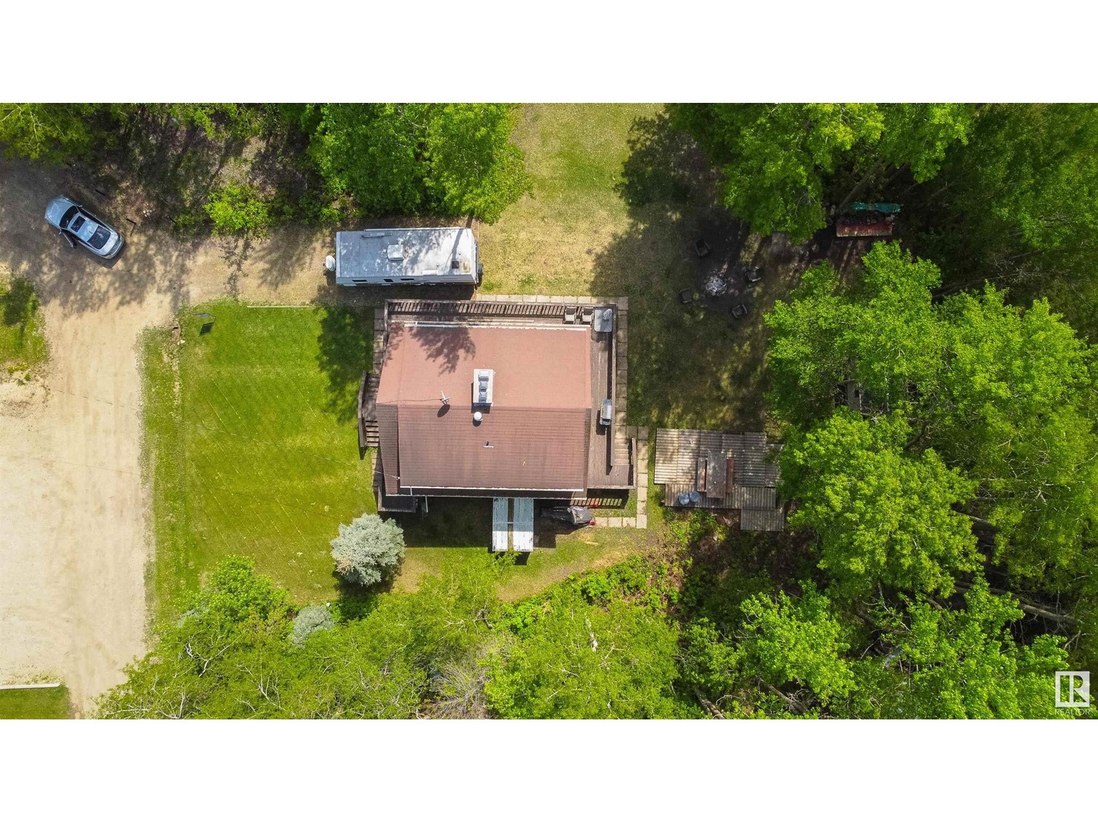 329 3 St, Rural Lac Ste. Anne County, Alberta  T0E 1A0 - Photo 49 - E4436417