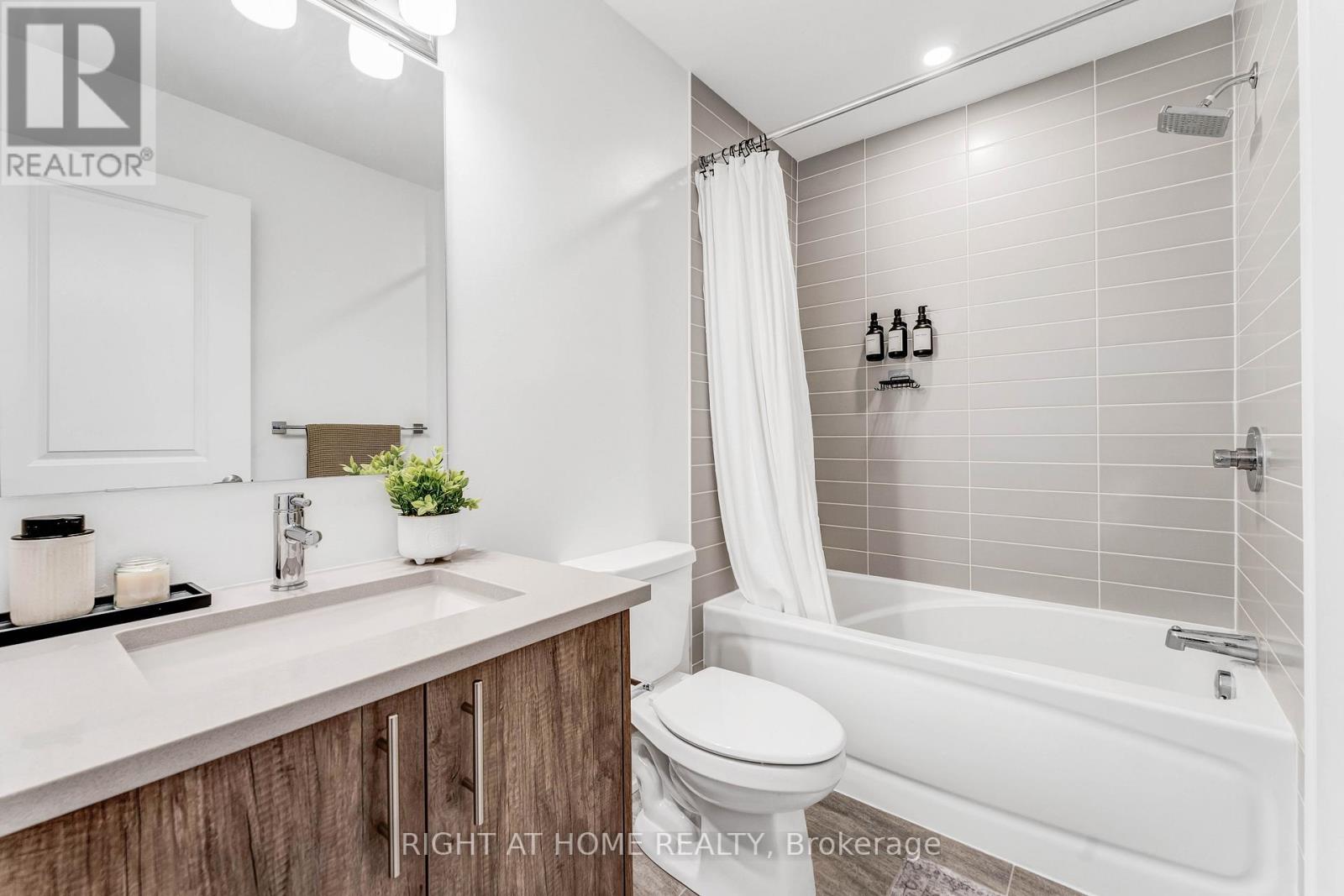 623 Rathburn Lane, Ottawa, Ontario  K1T 0V7 - Photo 28 - X12149566