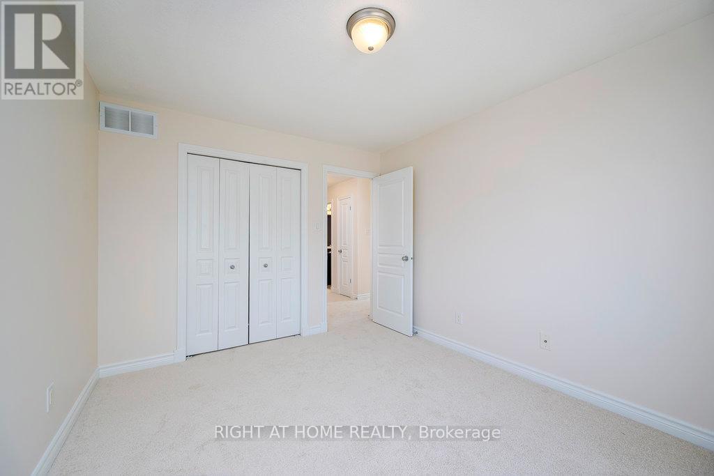 218 Keyrock Drive, Ottawa, Ontario  K2T 0B4 - Photo 23 - X12149573