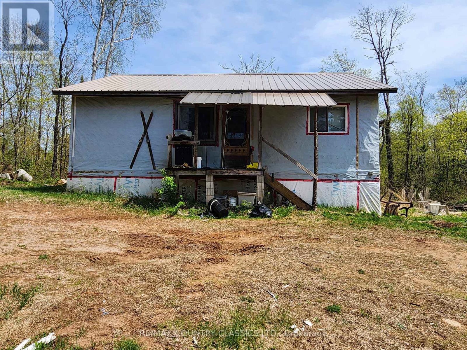 2910 Weslemkoon Lake Road, Tudor & Cashel, Ontario  K0L 1W0 - Photo 1 - X12148524