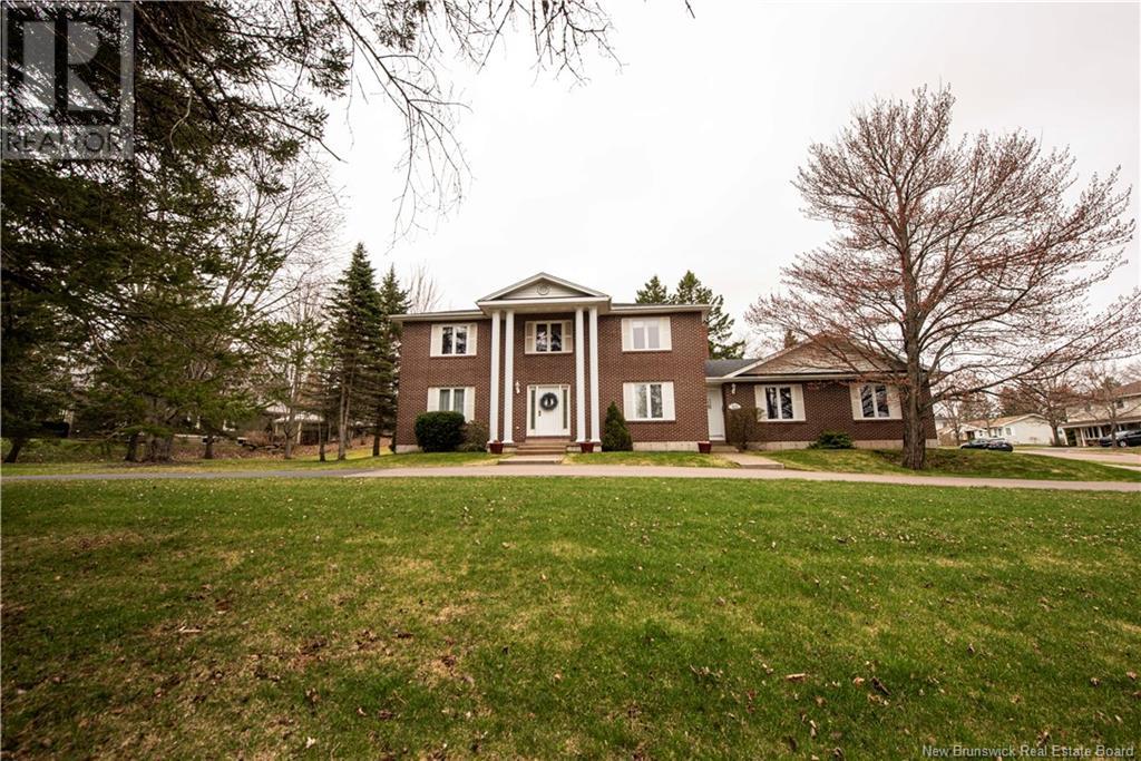 Property at 20 Spruce Grove Boulevard image 2