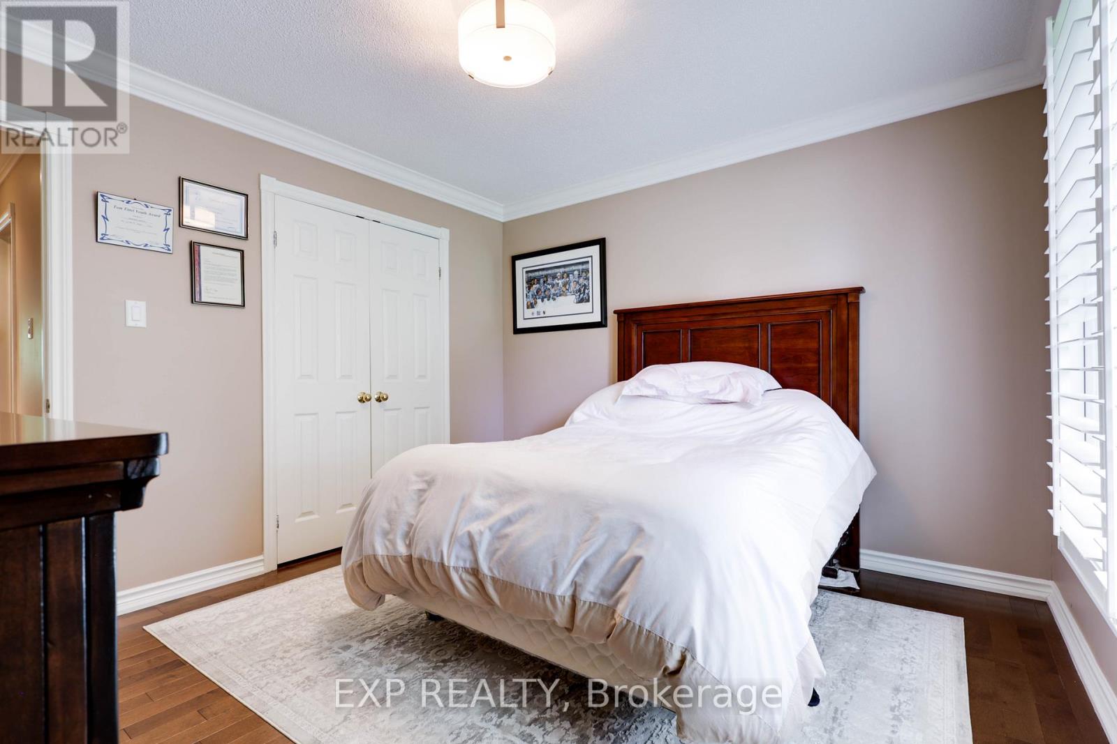 287 Burns Boulevard, King, Ontario  L7B 1E1 - Photo 21 - N12148818