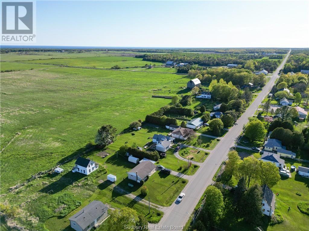 9255 Highway 542 Highway, Spring  Bay, Ontario  P0P 2B0 - Photo 4 - 2122272