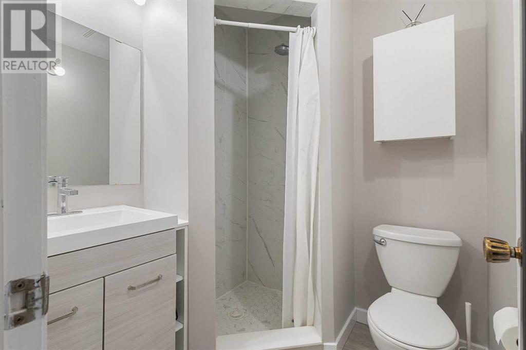 62 Beacham Way Nw, Calgary, Alberta  T3K 5K4 - Photo 32 - A2219965