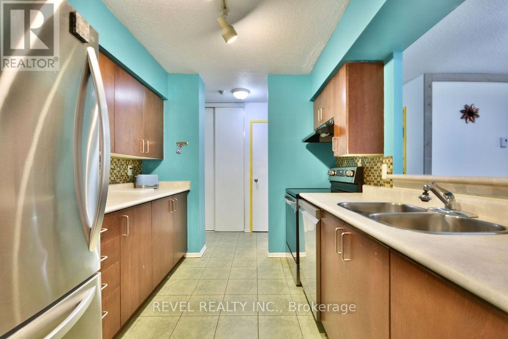306 - 260 Davis Drive, Newmarket, Ontario  L3Y 7C3 - Photo 8 - N12149576