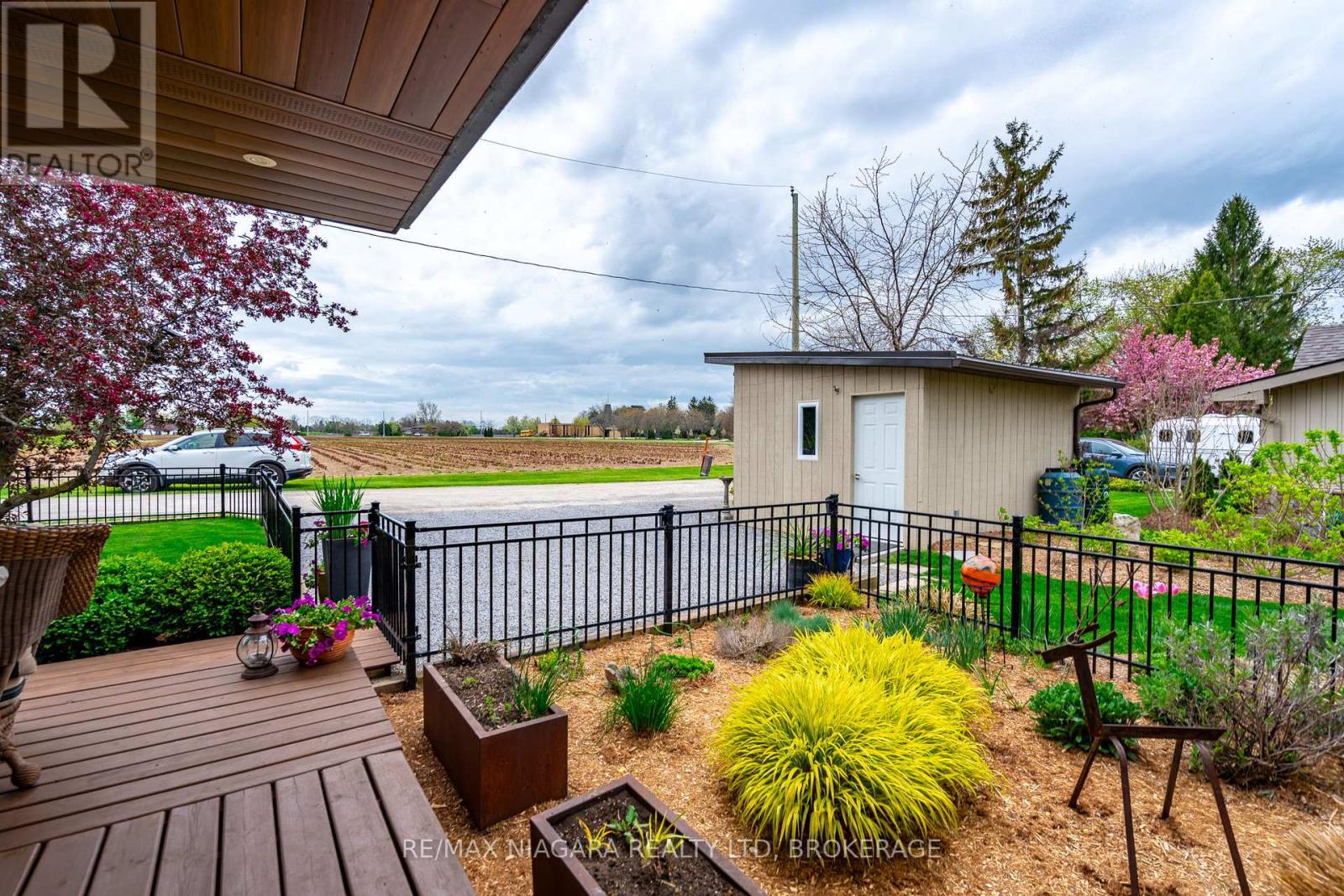 Property at 1134 LAKESHORE ROAD W image 5