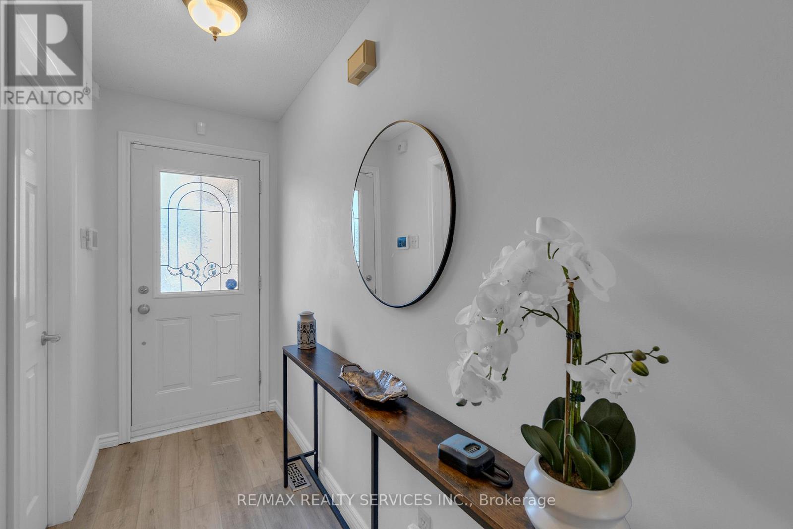Property at 13 CASHEL STREET image 4
