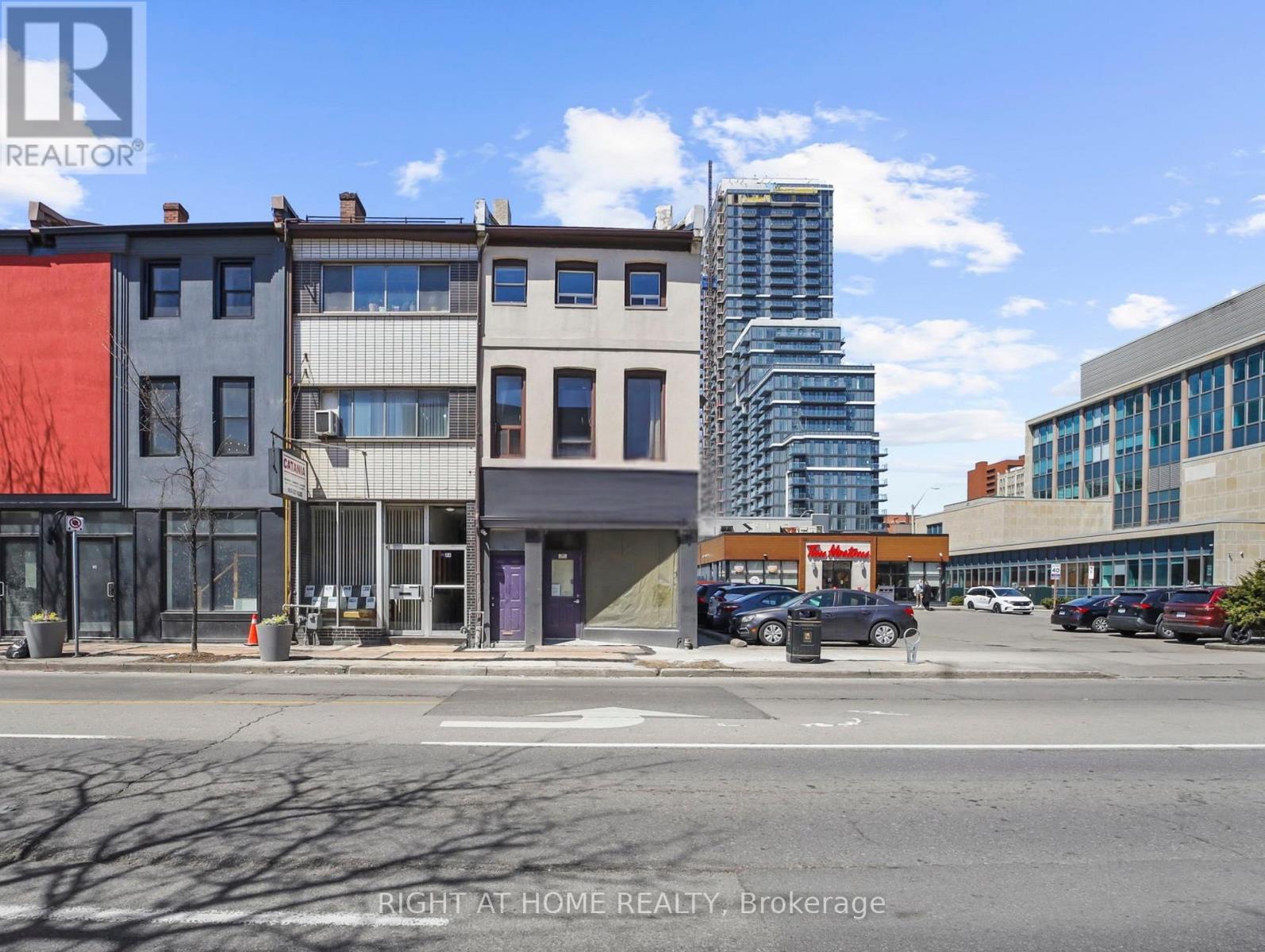 84 - 86 John Street S, Hamilton, Ontario  L8N 2C1 - Photo 1 - X12149586