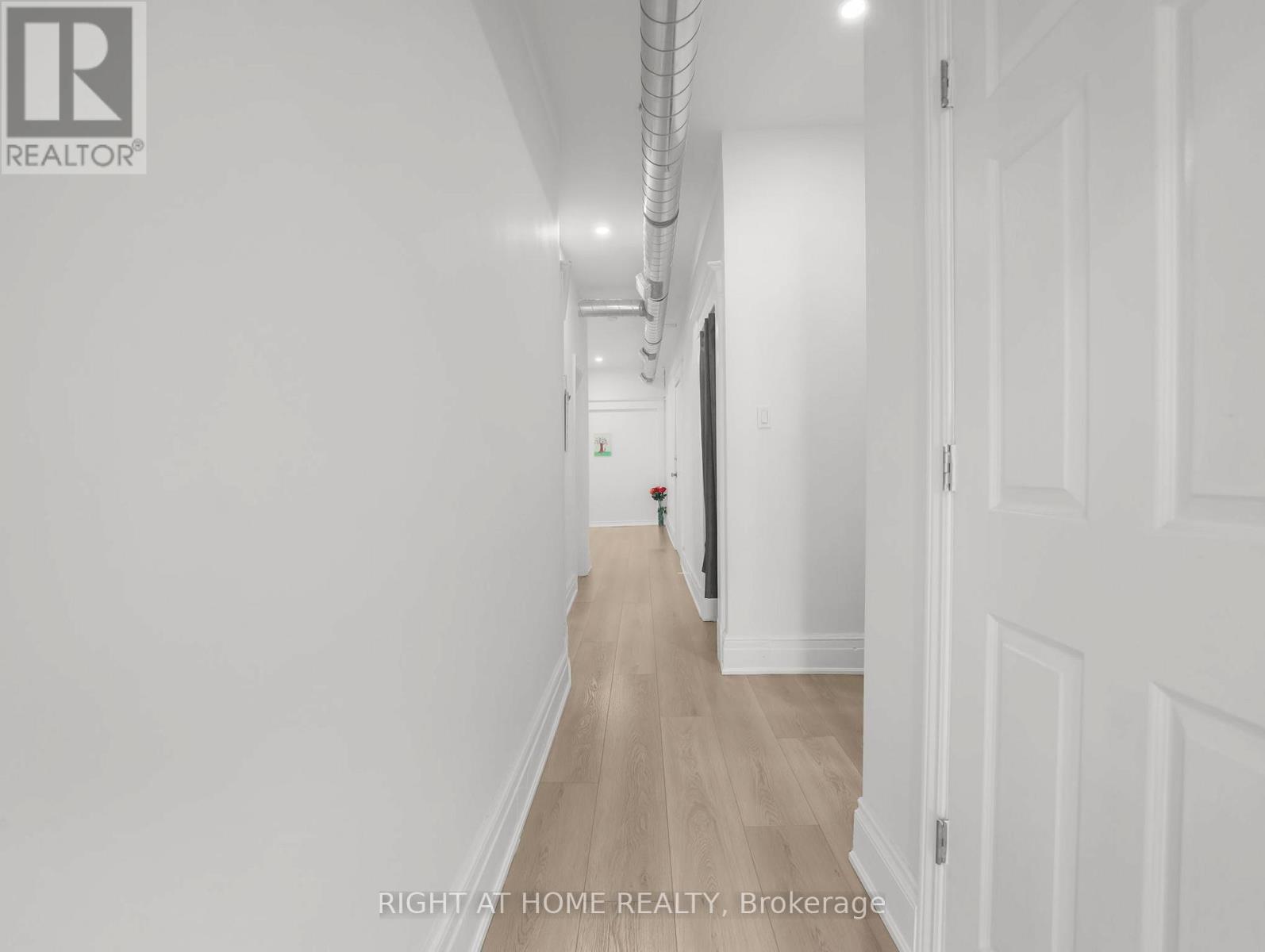 84 - 86 John Street S, Hamilton, Ontario  L8N 2C1 - Photo 13 - X12149586