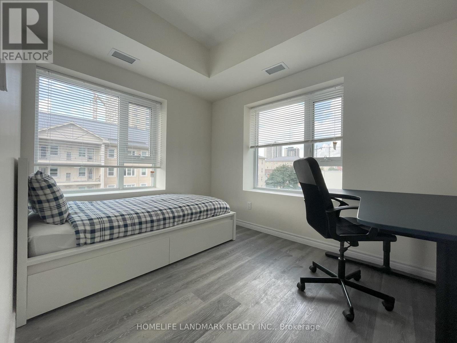 602 - 246 Lester Street, Waterloo, Ontario  N2L 3W5 - Photo 11 - X12149598