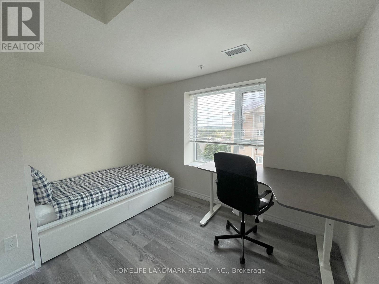 602 - 246 Lester Street, Waterloo, Ontario  N2L 3W5 - Photo 12 - X12149598