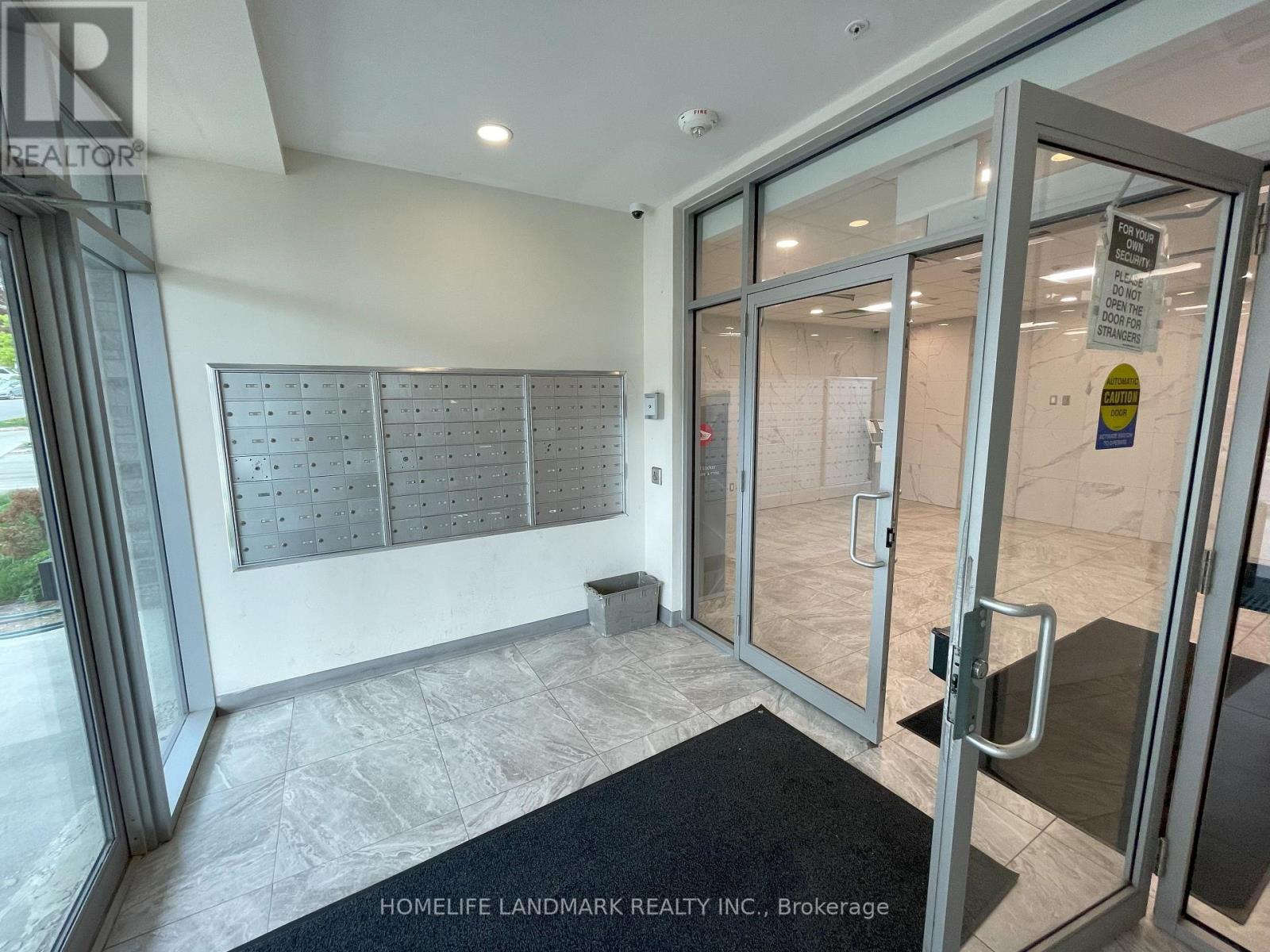 602 - 246 Lester Street, Waterloo, Ontario  N2L 3W5 - Photo 4 - X12149598