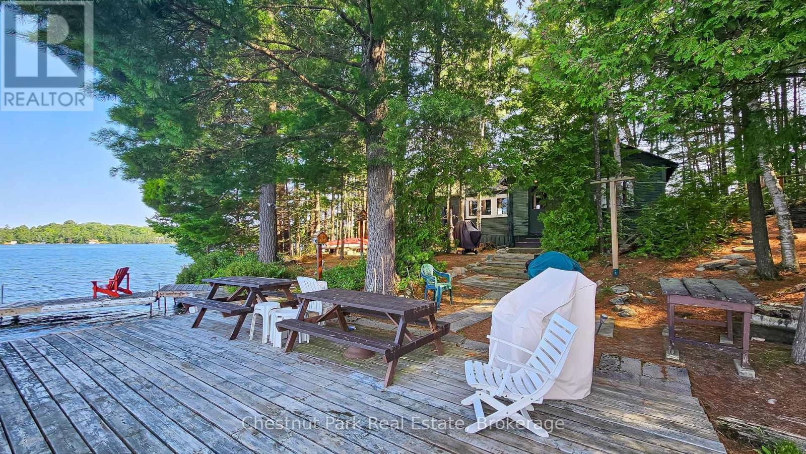 Property at 142 CHURCHILL GARDEN ROAD image 2