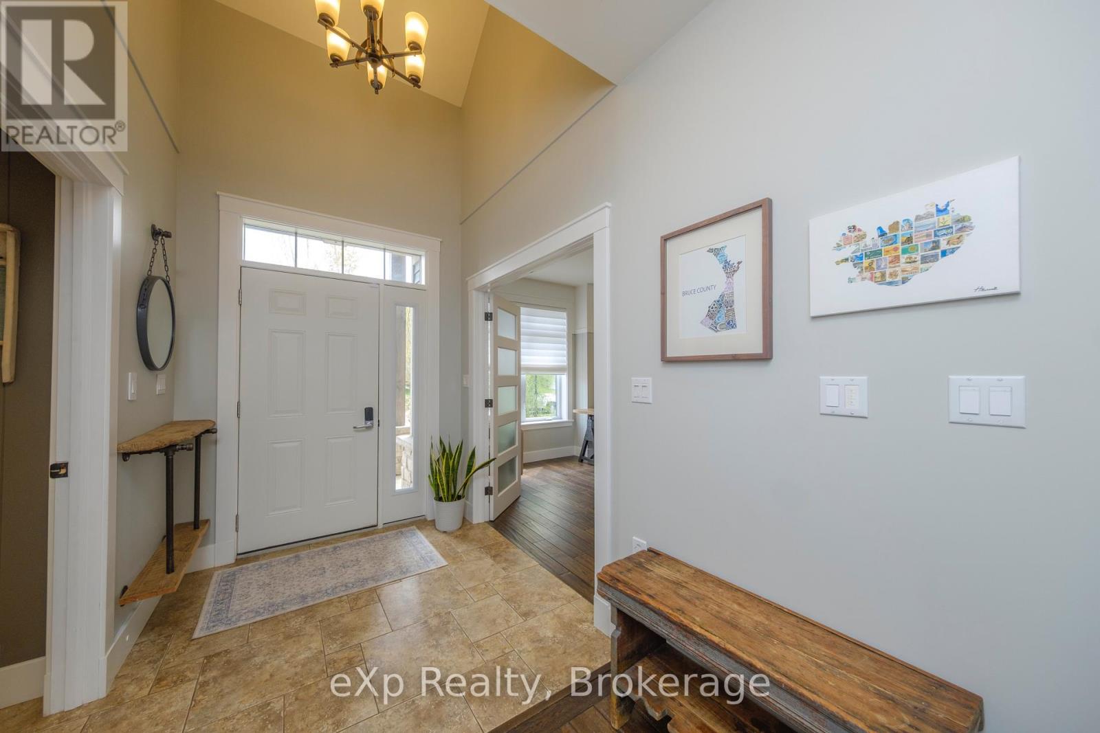 Property at 31 EASTGATE DRIVE image 3