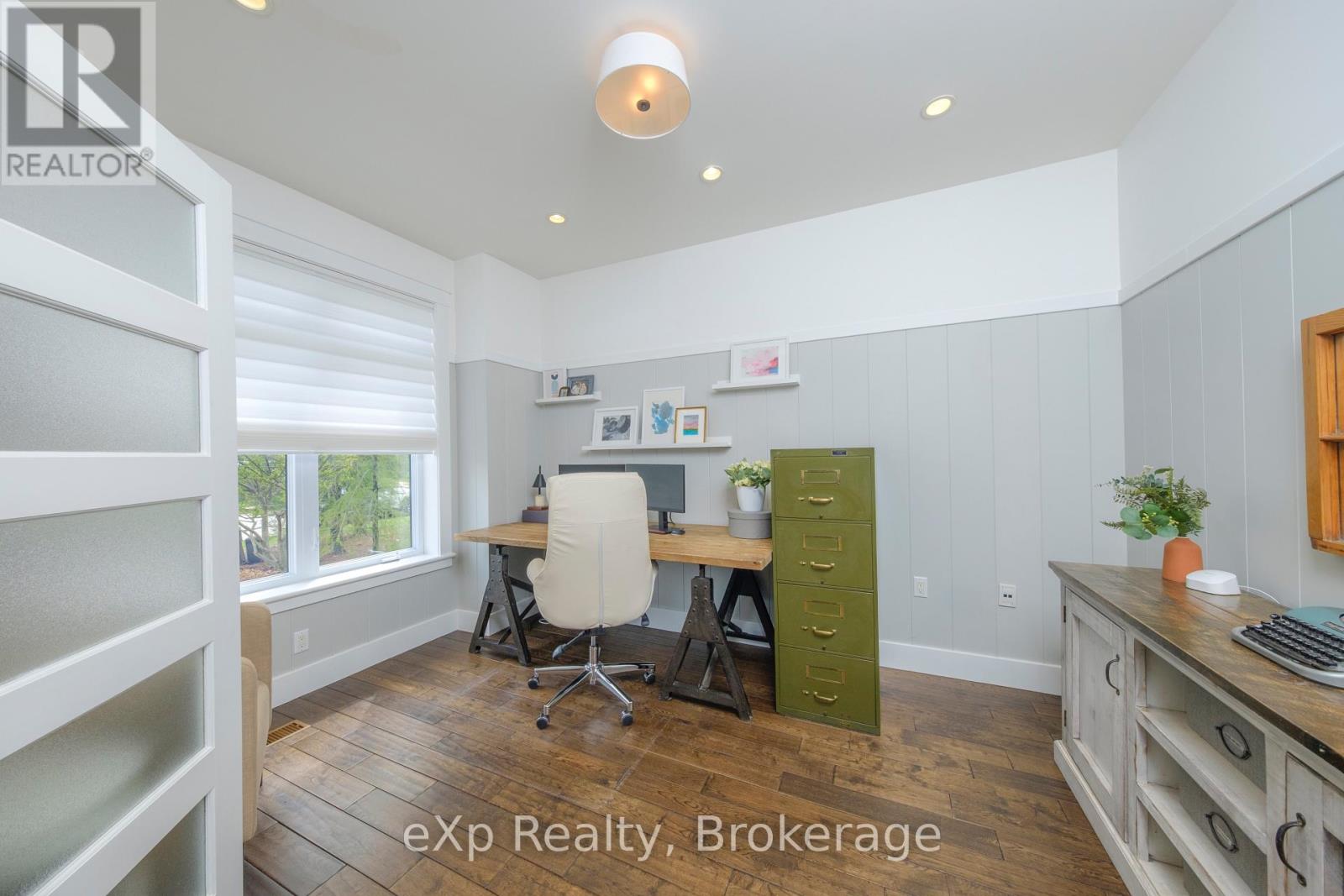 31 Eastgate Drive, Saugeen Shores, Ontario  N0H 2L0 - Photo 7 - X12149636