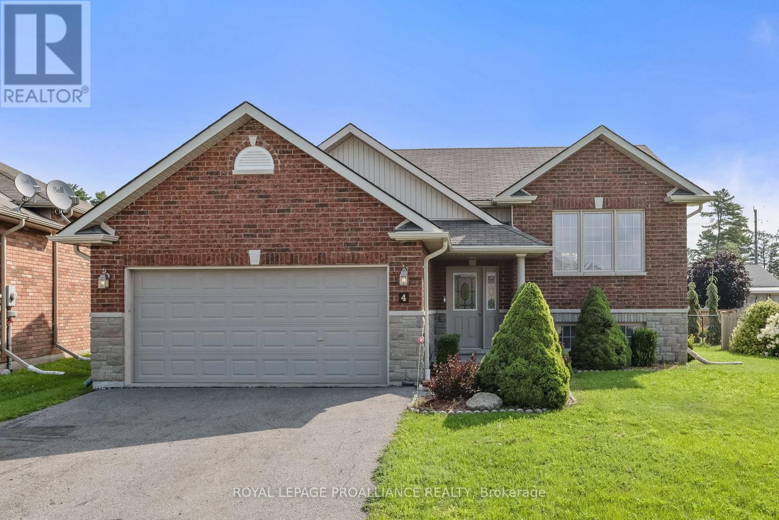 4 BEACON DRIVE, Brighton, Ontario